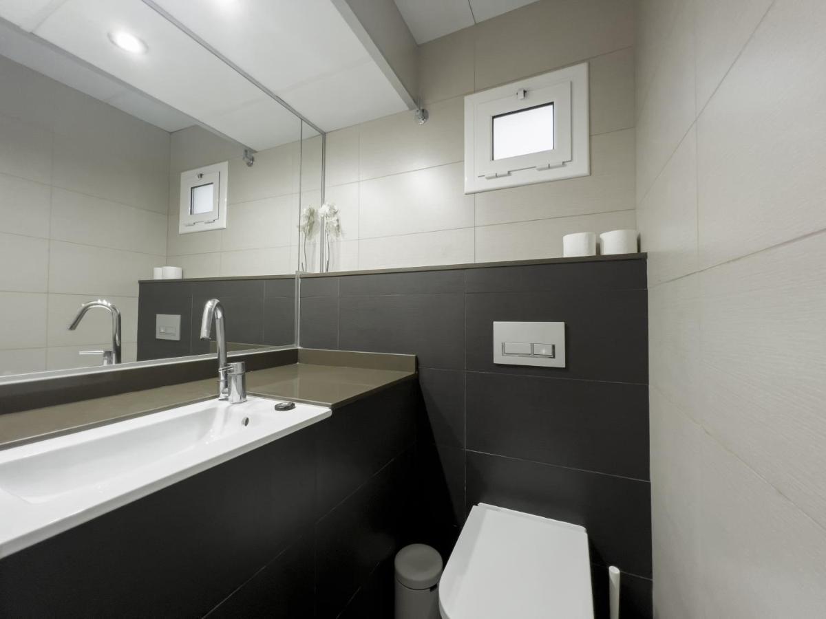 ברצלונה Enjoybcn Gaudi Apartments מראה חיצוני תמונה